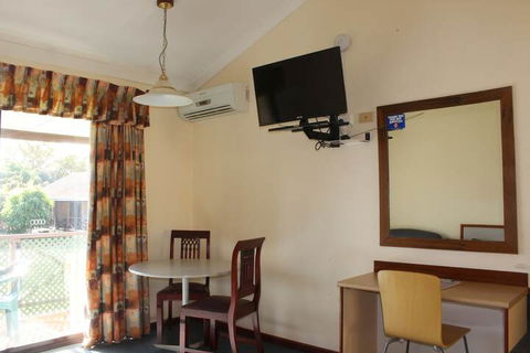 Karri Forest Motel - Accommodation Gold Coast 5