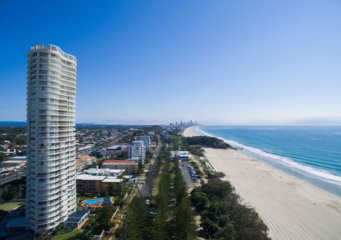 Burleigh Surf Apartments - Gold Coast 4U 2