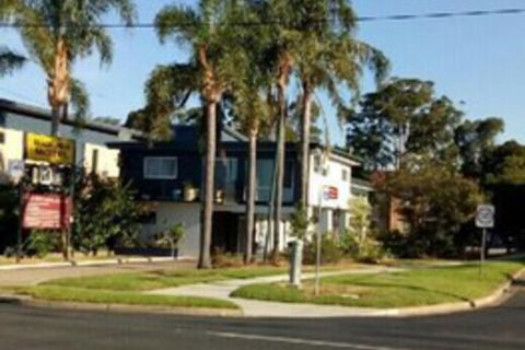 Beach Drive Motel - Gold Coast 4U 5