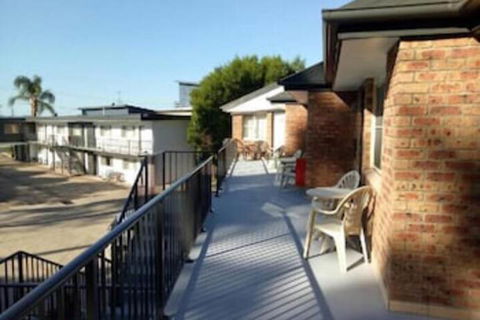 Beach Drive Motel - Gold Coast 4U 7