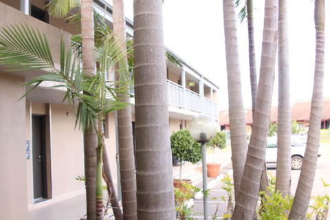 Galaxy Motel - Gold Coast 4U 4
