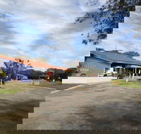 Emu Beach Chalets - Accommodation Gold Coast