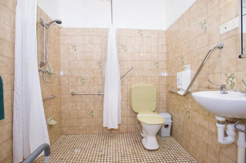The Standpipe Golf Motor Inn - Gold Coast 4U 4