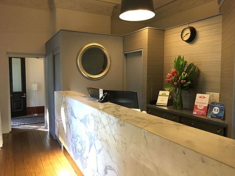 Avonmore On The Park Boutique Hotel - Gold Coast 4U 3