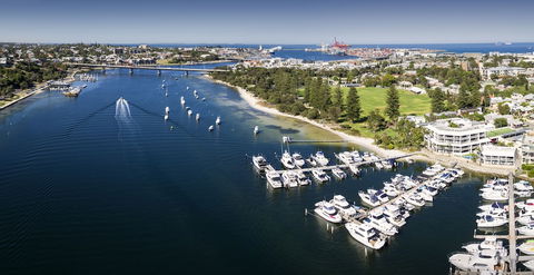 Pier 21 Apartment Hotel - 1 Gold Coast 3