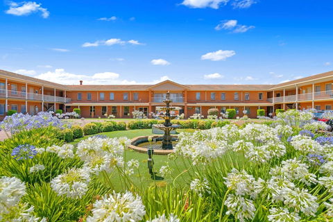 Comfort Inn & Suites King Avenue - Accommodation Gold Coast 3
