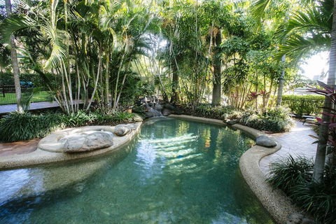 City Oasis Inn - Gold Coast 4U 1