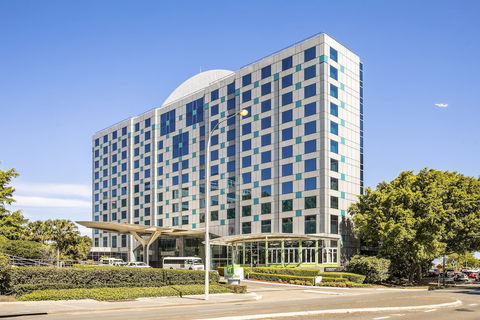 Holiday Inn Sydney Airport, An IHG Hotel - Gold Coast 4U 3