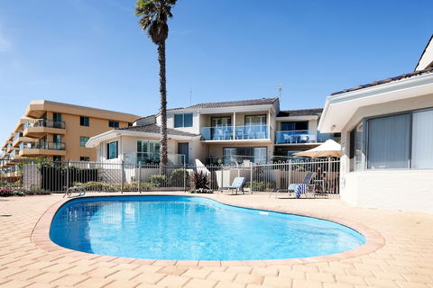 Seashells Scarborough - Accommodation Gold Coast 2