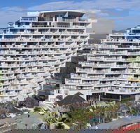 Broadbeach Savannah Hotel  Resort - Accommodation Gold Coast