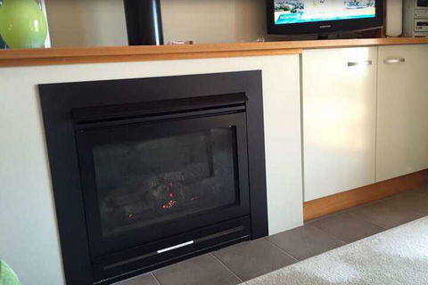 Hermitage Lodge - Accommodation Gold Coast 6