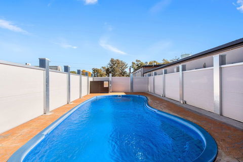 Econo Lodge Moree Spa Motor Inn - Accommodation Gold Coast 6