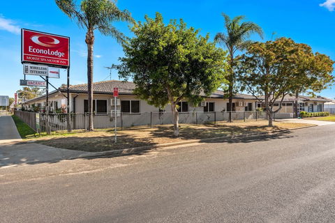 Econo Lodge Moree Spa Motor Inn - Accommodation Gold Coast 0