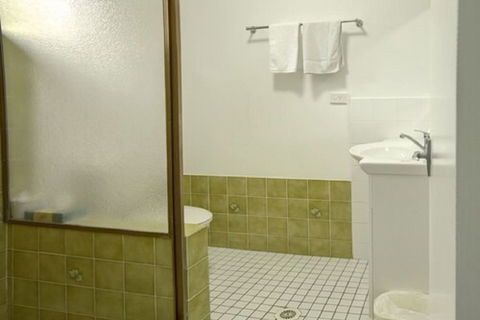 Calico Court Motel - Gold Coast 4U 1