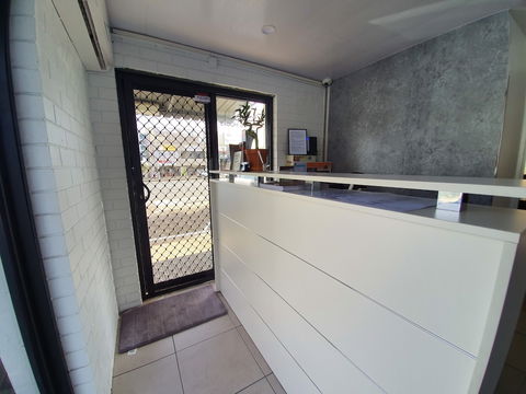 Montego Mermaid Beach Motel - Gold Coast 4U 4