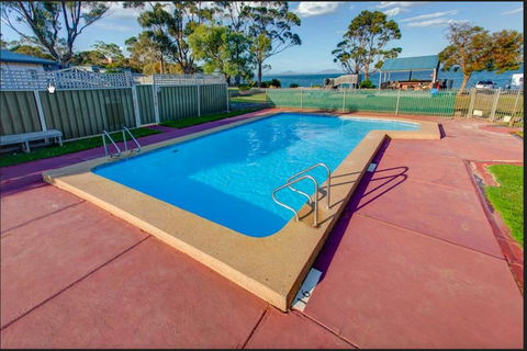 Swansea Beach Chalets - Accommodation Gold Coast 2