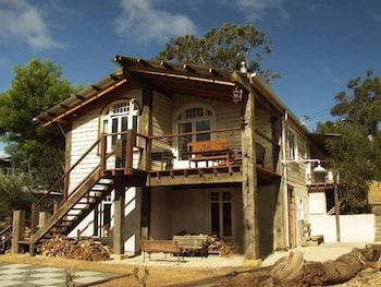 Old Leura Dairy - Accommodation Gold Coast 0