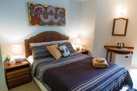 Ruskin House - Accommodation Gold Coast 7