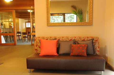 Best Western Geelong Motor Inn & Serviced Apartments - Gold Coast 4U 1