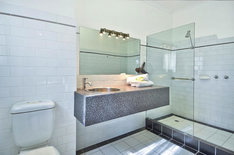 Best Western Geelong Motor Inn & Serviced Apartments - Gold Coast 4U 6