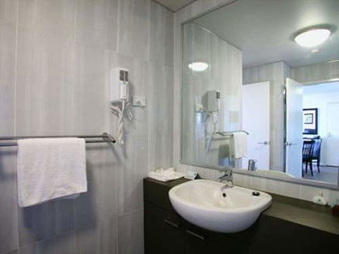 Best Western City Sands - Wollongong Golf Club - Gold Coast 4U 5