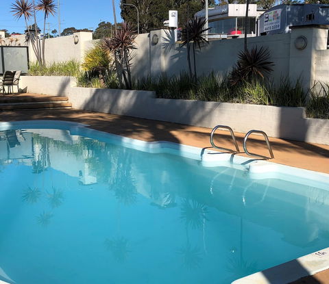 Sunseeker Motor Inn - Gold Coast 4U 0