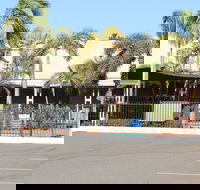 Karratha Central Apartments - Gold Coast 4U