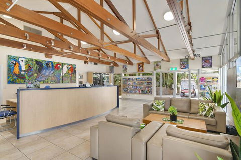 Ashmore Palms Holiday Village - Accommodation Gold Coast 7