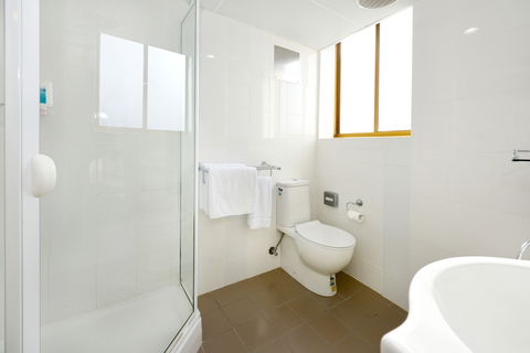 Atlantic Tower Motor Inn - Accommodation Gold Coast 4