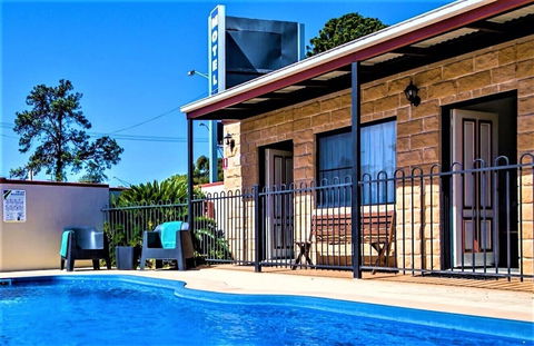 Ascot Lodge Motor Inn Kingaroy - Accommodation Gold Coast 1