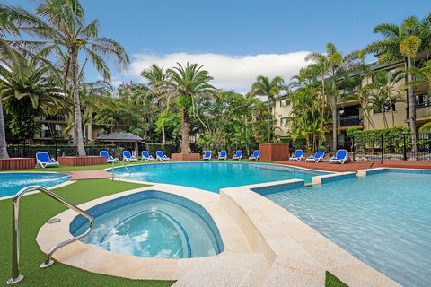 Turtle Beach Resort - Accommodation Gold Coast 2