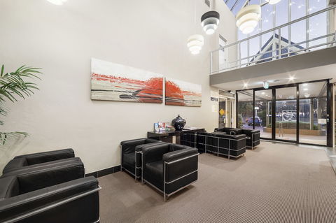 Ciloms Airport Lodge - Accommodation Gold Coast 2