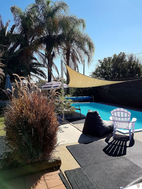 Bidgee Motor Inn - Gold Coast 4U 2