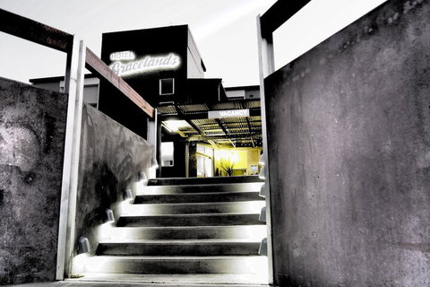 Hotel Gracelands - 1 Gold Coast 1