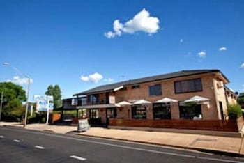 Golden West Motor Inn - Accommodation Gold Coast 1