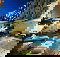 Duxton Hotel Perth - Gold Coast 4U