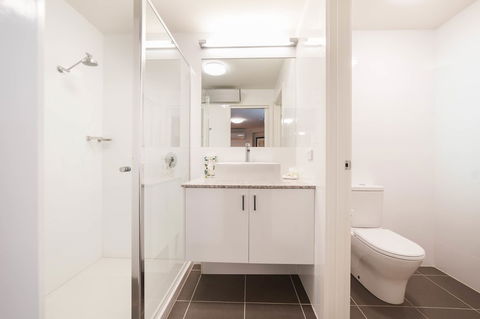 Eastern Sands City Centre - Gold Coast 4U 5