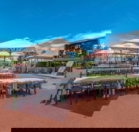 Comfort Inn  Suites Karratha - Gold Coast 4U