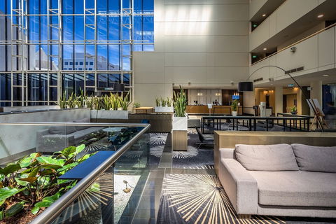 Crowne Plaza Canberra, An IHG Hotel - 1 Gold Coast 3