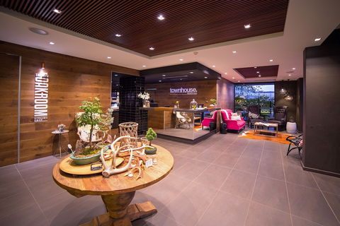Townhouse Hotel - Accommodation Gold Coast 5