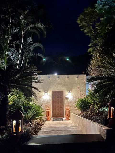 Sensom Luxury Bed & Breakfast - Gold Coast 4U 6