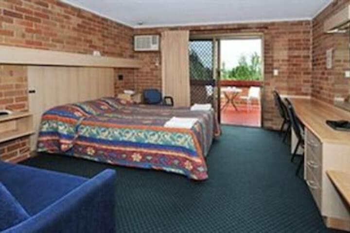 Upper Colo NSW Gold Coast 4U