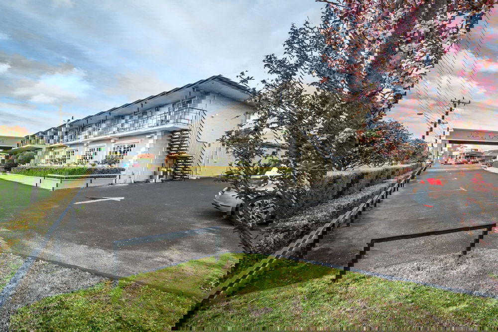 Yakamia WA Accommodation Gold Coast