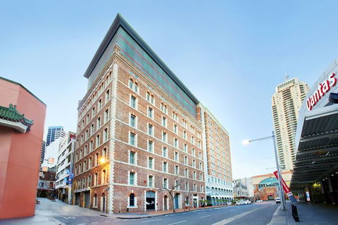 Holiday Inn Darling Harbour, An IHG Hotel - Gold Coast 4U 1