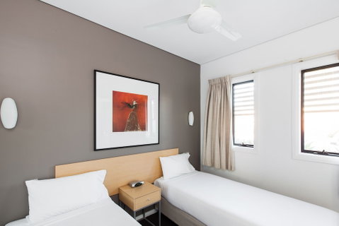 Majestic Oasis Apartments - Accommodation Gold Coast 5