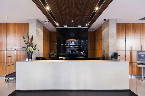 Majestic Roof Garden Hotel - Accommodation Gold Coast 3