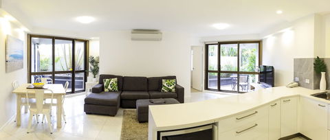 Ocean Breeze Resort - Accommodation Gold Coast 6