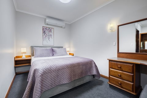 Adelaide Inn - Accommodation Gold Coast 2