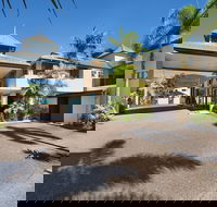 Cairns Southside International - Gold Coast 4U