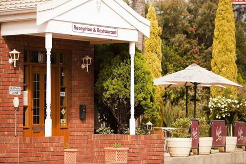 John Pirie Motor Inn - 1 Gold Coast 2